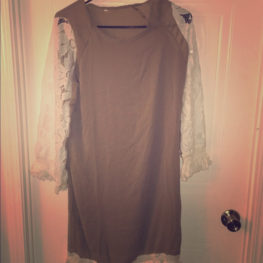 Super cute lace dress